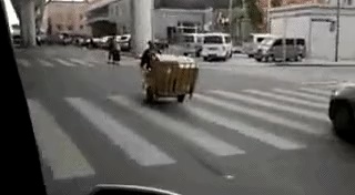 Pedicab driver short MP4 video